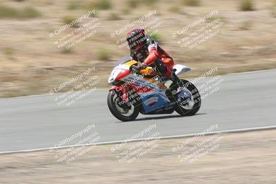 media/Apr-20-2025-AHRMA (Sun) [[393a79c373]]/Race/Group 4/Turn 4b/